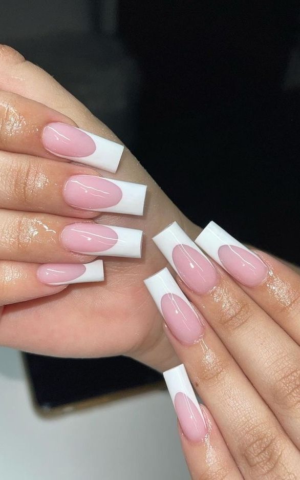 Nail Salon in College Station